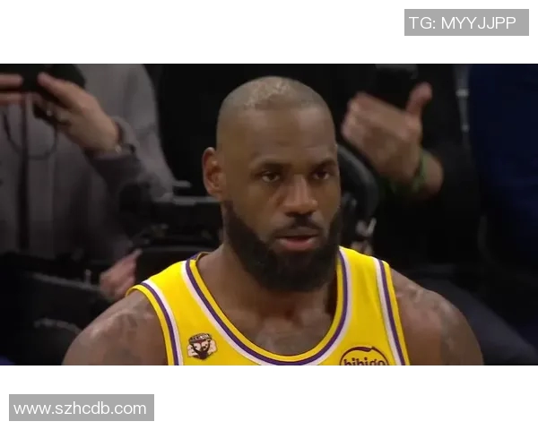 湖人热火激战正酣NBA赛场精彩瞬间回顾与分析