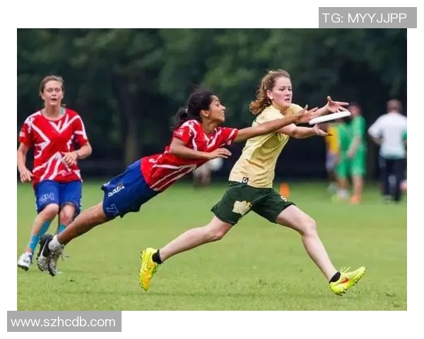 武汉飞盘队意识争议引发热议球员与教练的理念碰撞与思考